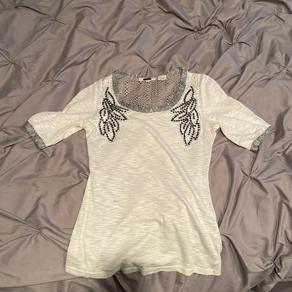 Size small